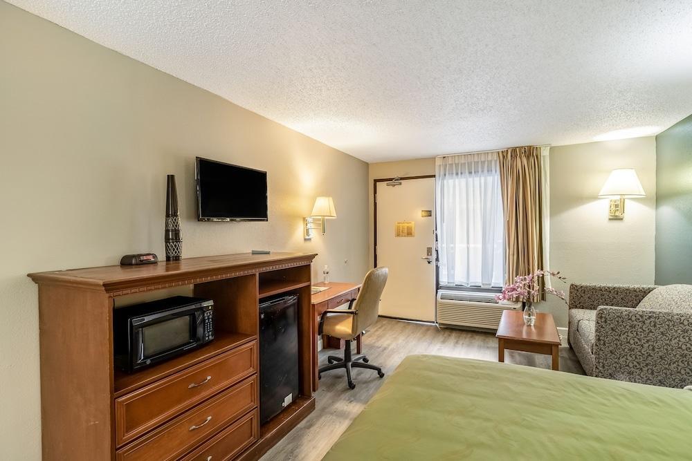 Hotel Baymont By Wyndham Wilmington Exteriér fotografie