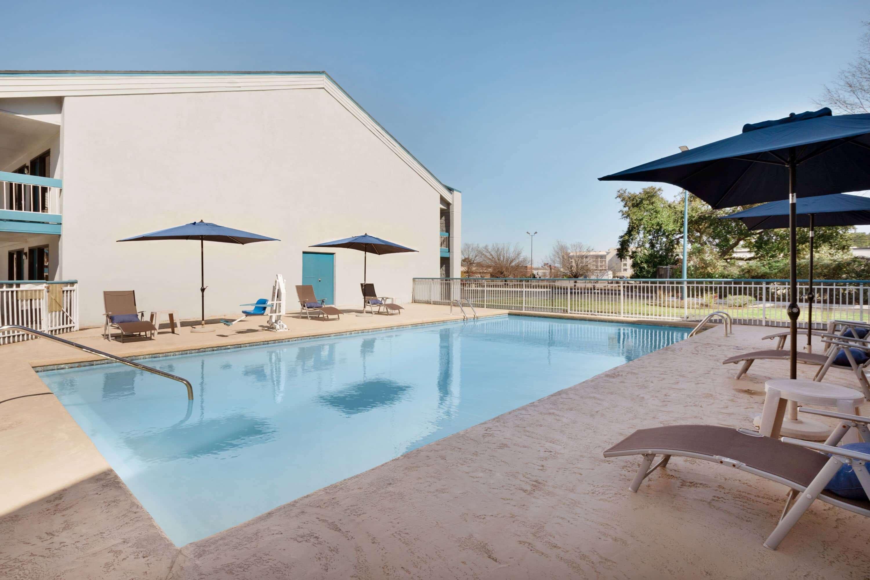 Hotel Baymont By Wyndham Wilmington Exteriér fotografie